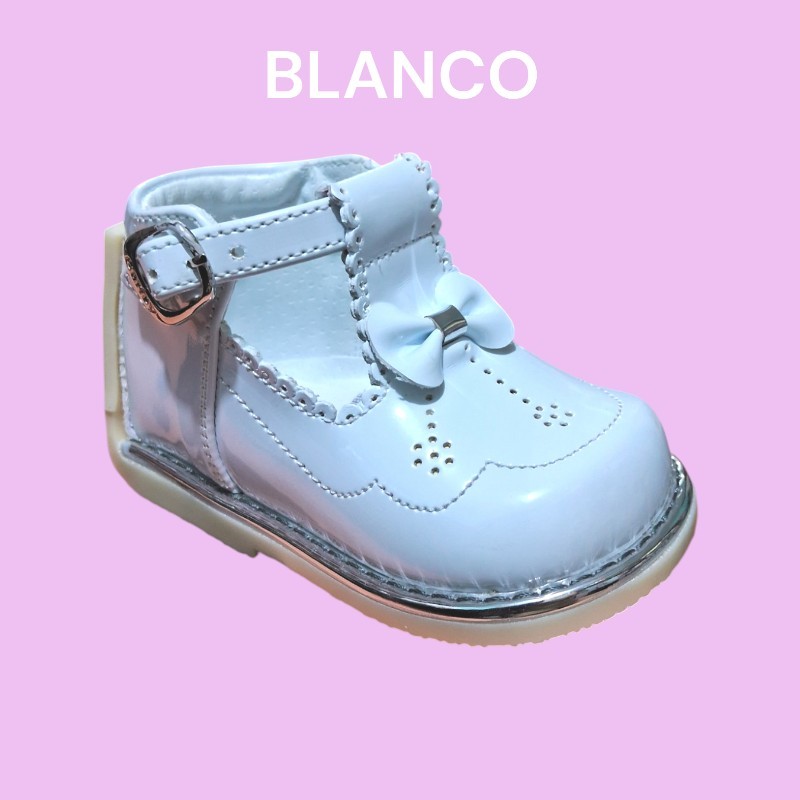 ZAPATO CHAROL PIBE MOÑO...
